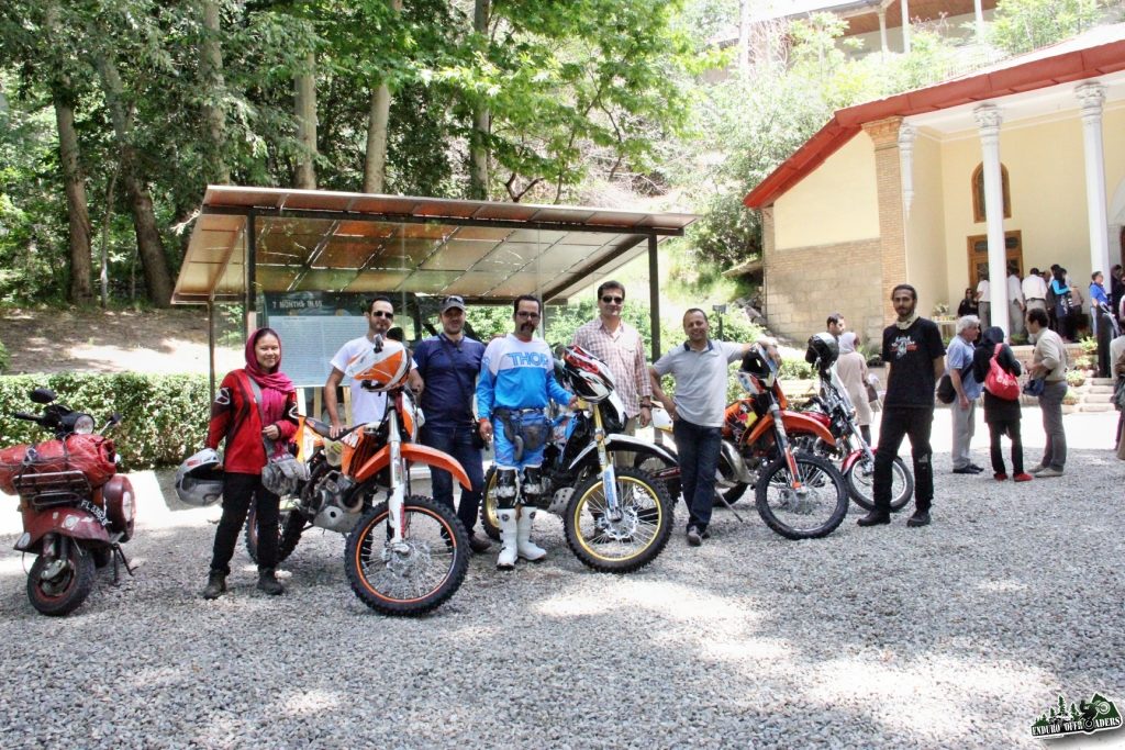 Singaporean traveler (3)