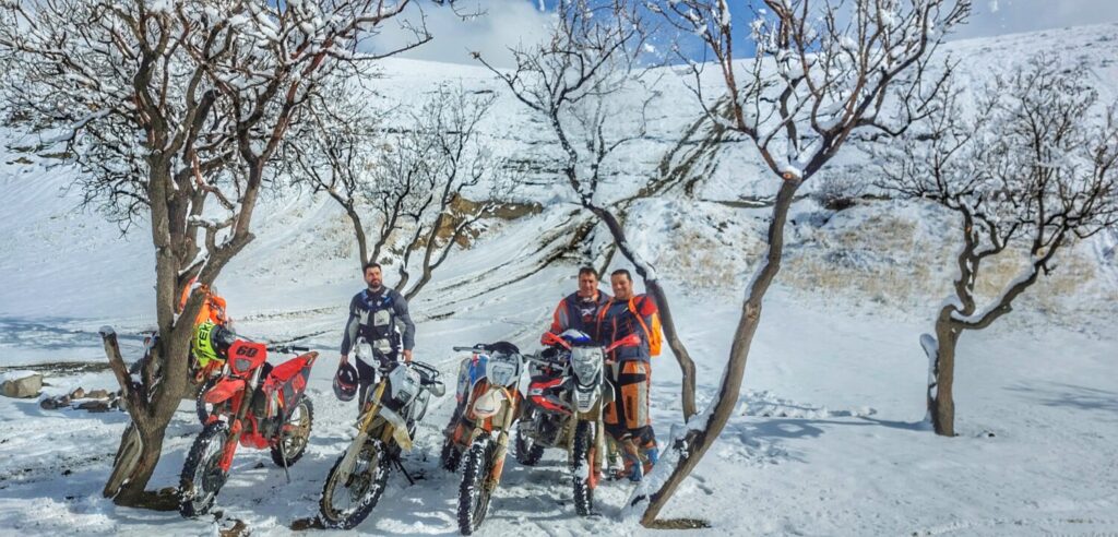 برف در ارتفاعات وردیج، شمال غربی تهران